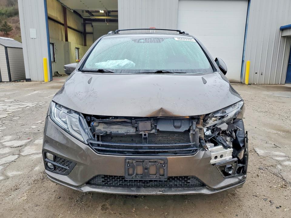 Продаж на аукціоні авто 2018 Honda Odyssey, vin: 5FNRL6H75JB049295, номер лоту: 46629306