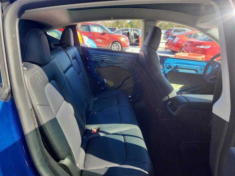 2024 Tesla Model Y მანქანა იყიდება აუქციონზე, vin: 7SAYGDEE4RA219259, აუქციონის ნომერი: 45623936