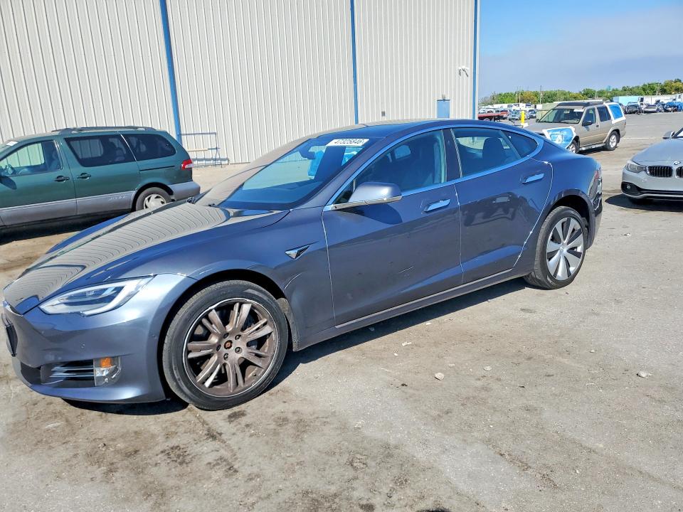 Продажа на аукционе авто 2020 Tesla Model S, vin: 5YJSA1E24LF379029, номер лота: 47325846