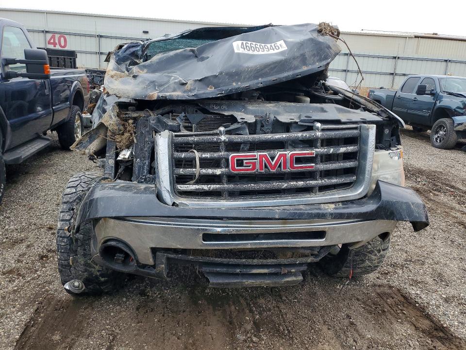 2010 Gmc Sierra მანქანა იყიდება აუქციონზე, vin: 1GT4K4B63AF109894, აუქციონის ნომერი: 46669946