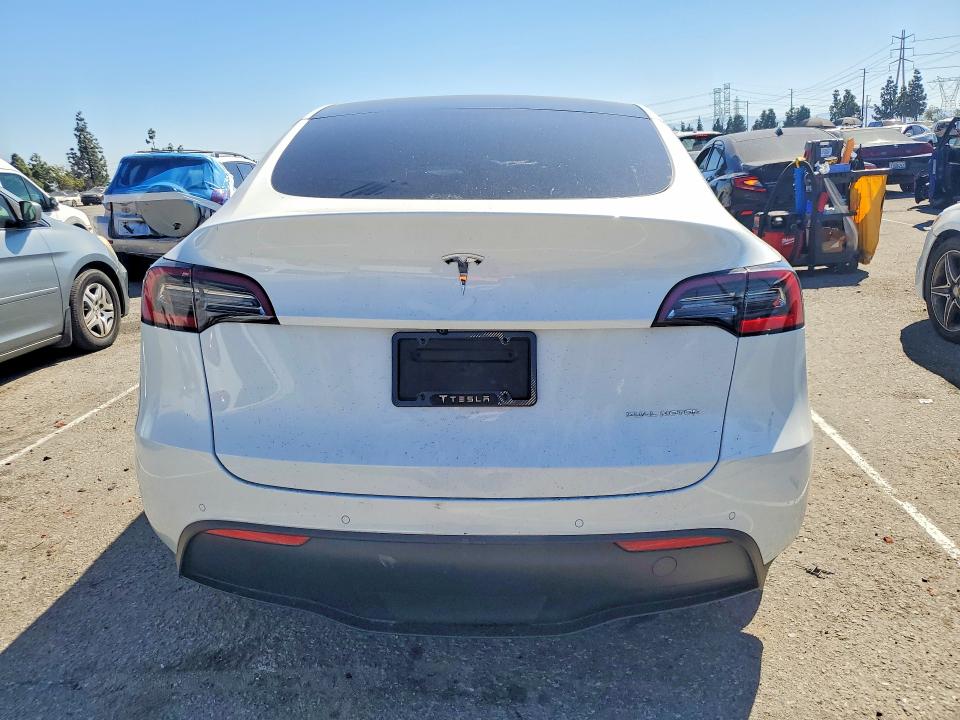 Продажа на аукционе авто 2020 Tesla Model Y, vin: 5YJYGDEE4LF045975, номер лота: 46906556