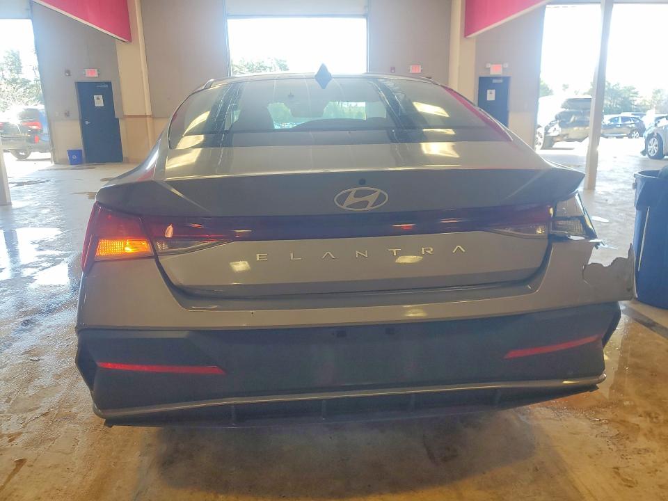 Продаж на аукціоні авто 2024 Hyundai Elantra, vin: KMHLM4DG9RU837184, номер лоту: 46544166
