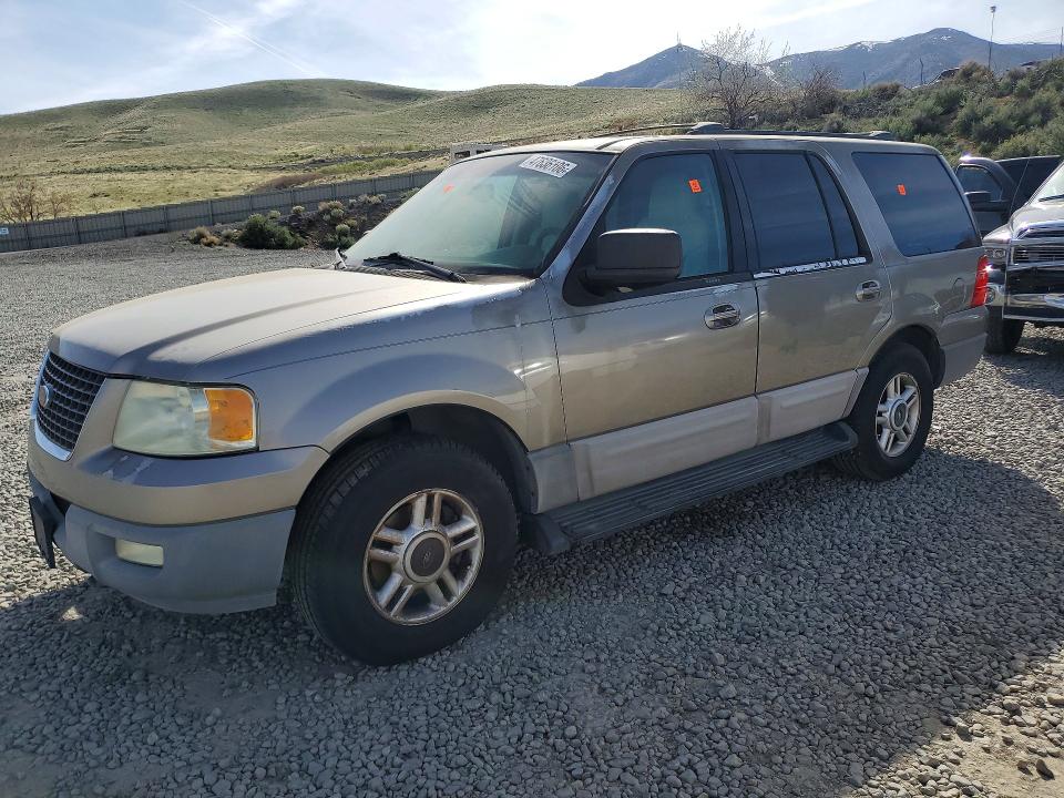 2002 Ford Expedition მანქანა იყიდება აუქციონზე, vin: 1FMPU16L23LA50052, აუქციონის ნომერი: 47636106