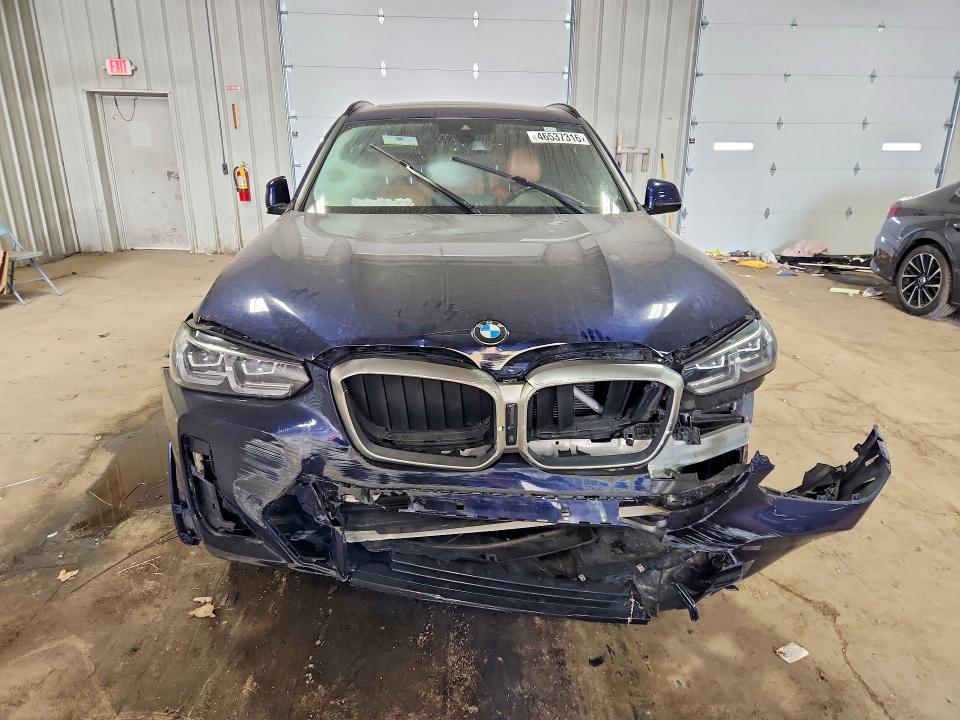 46537316 :رقم المزاد ، 5UX53DP08N9N39431 vin ، 2022 Bmw X3 مزاد بيع