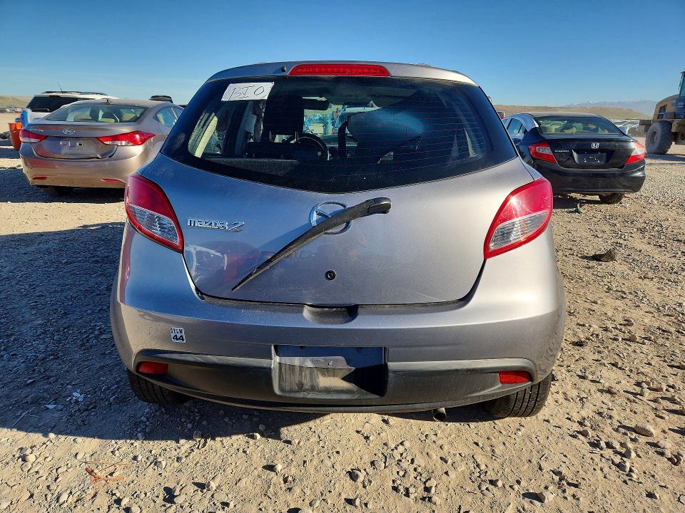 2014 Mazda Mazda2 მანქანა იყიდება აუქციონზე, vin: JM1DE1KZ0E0188191, აუქციონის ნომერი: 47396486