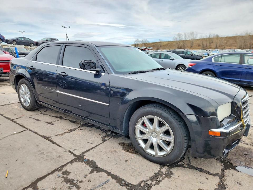 2008 Chrysler 300 მანქანა იყიდება აუქციონზე, vin: 2C3KA33G58H189790, აუქციონის ნომერი: 46953346