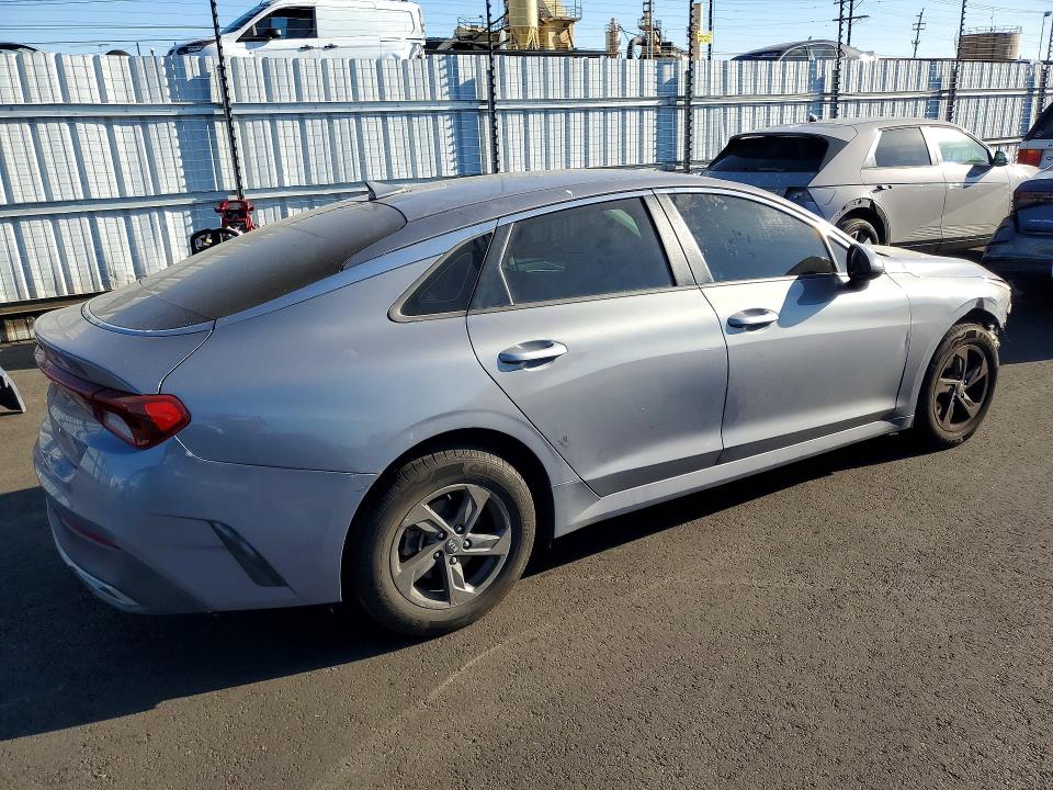 45518176 :رقم المزاد ، 5XXG24J22MG001056 vin ، 2021 Kia K5 مزاد بيع