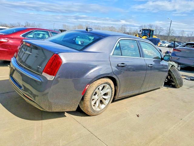 Продаж на аукціоні авто 2015 Chrysler 300, vin: 2C3CCAAG2FH813922, номер лоту: 46741446