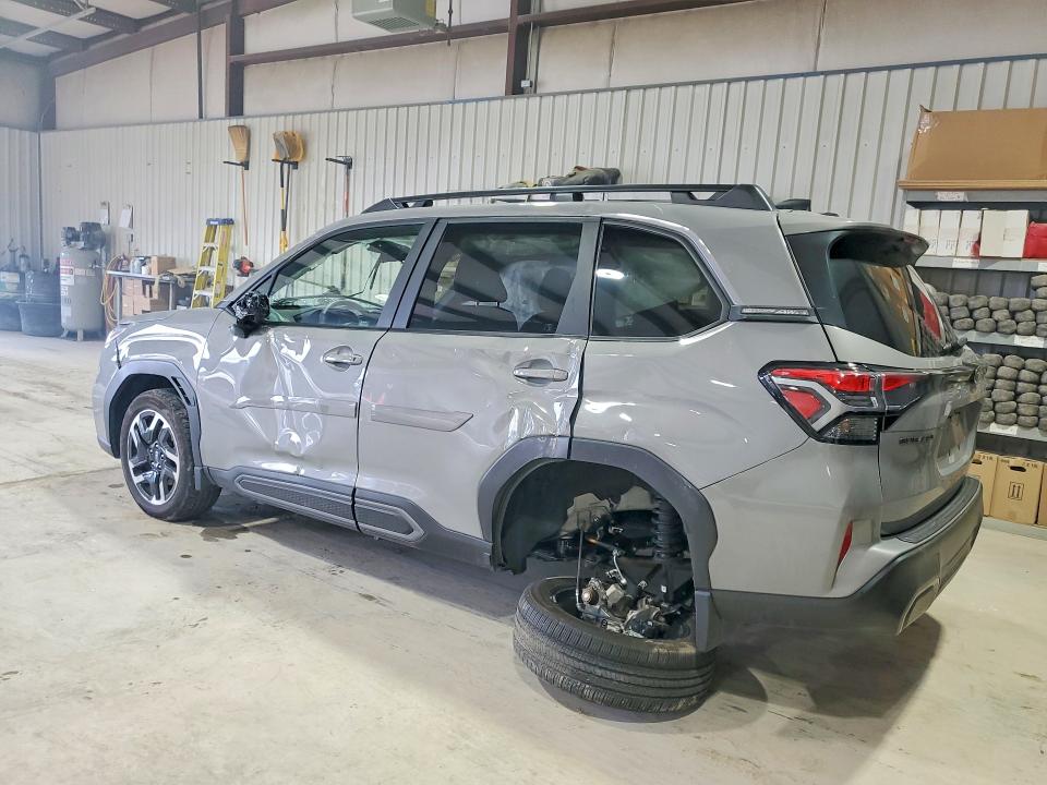 46438606 :رقم المزاد ، JF2SLDNC8SH565340 vin ، 2025 Subaru Forester مزاد بيع