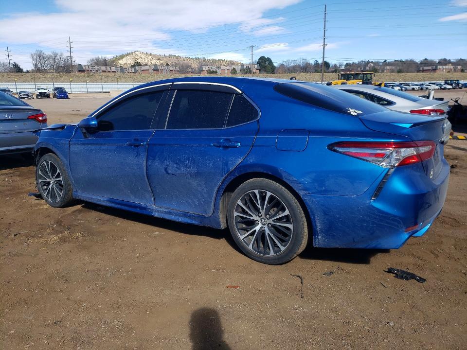 2018 Toyota Camry მანქანა იყიდება აუქციონზე, vin: 4T1B11HK5JU131139, აუქციონის ნომერი: 41626346