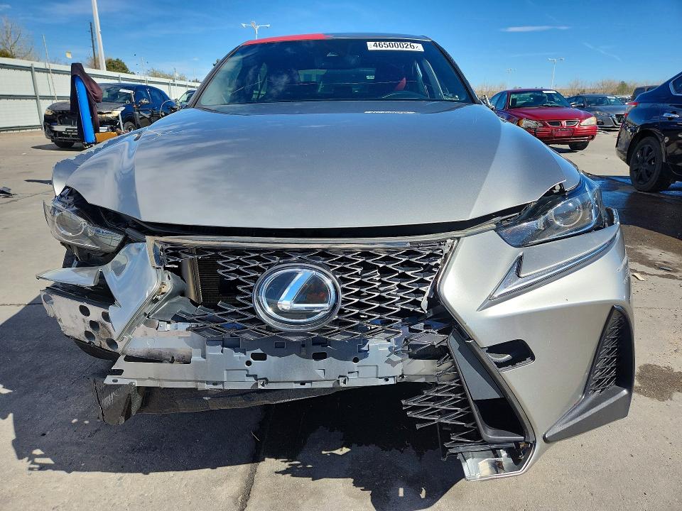 46500026 :رقم المزاد ، JTHCM1D25H5021233 vin ، 2017 Lexus Is 300 مزاد بيع
