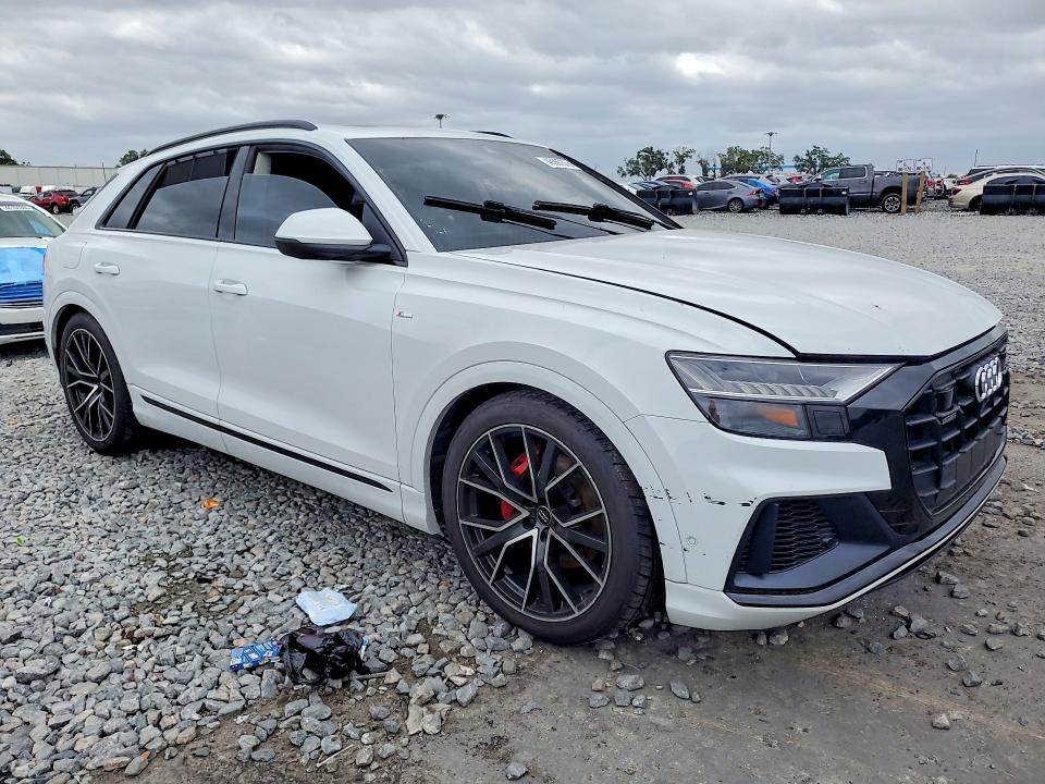 45997376 :رقم المزاد ، WA1FVAF1XLD026906 vin ، 2020 Audi Q8 مزاد بيع