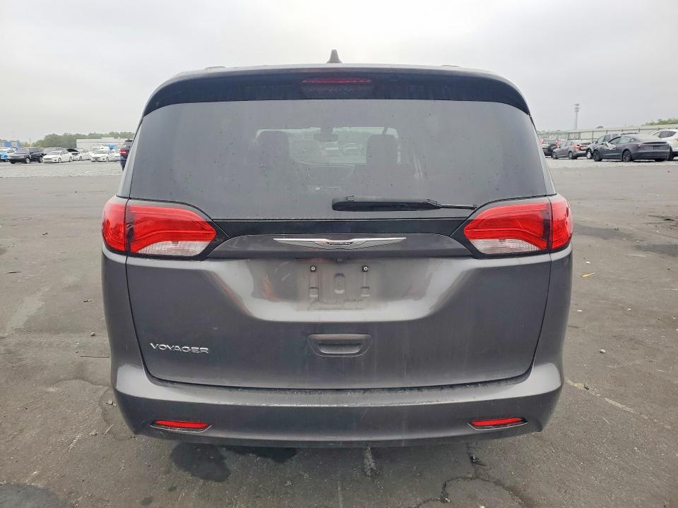 45819546 :رقم المزاد ، 2C4RC1DG2MR520479 vin ، 2021 Chrysler Voyager مزاد بيع