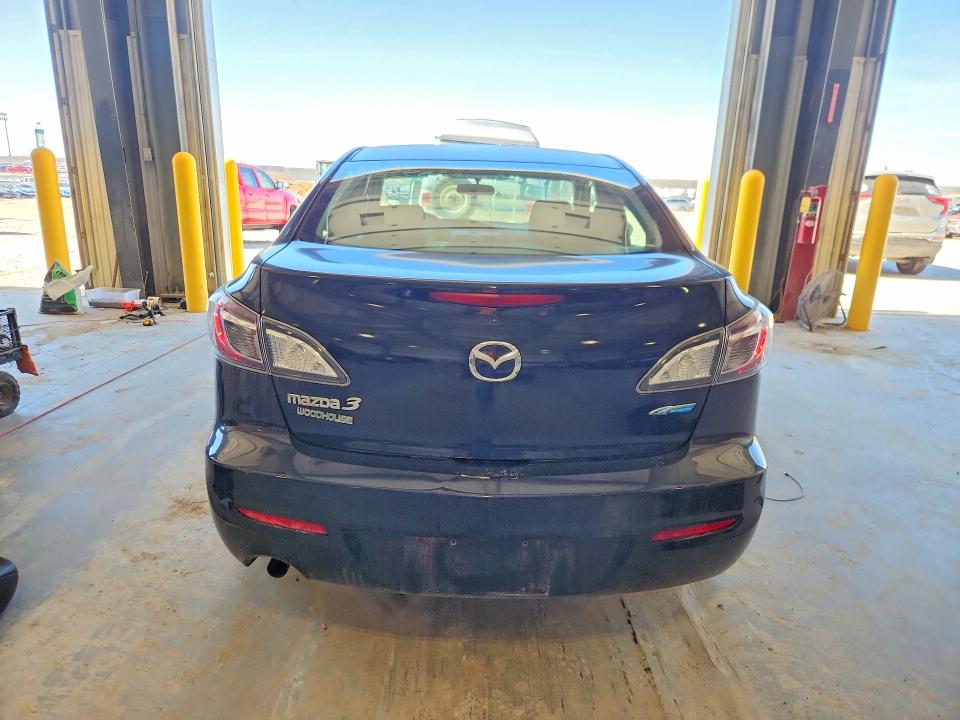 Продаж на аукціоні авто 2013 Mazda 3, vin: JM1BL1U71D1821041, номер лоту: 79119475