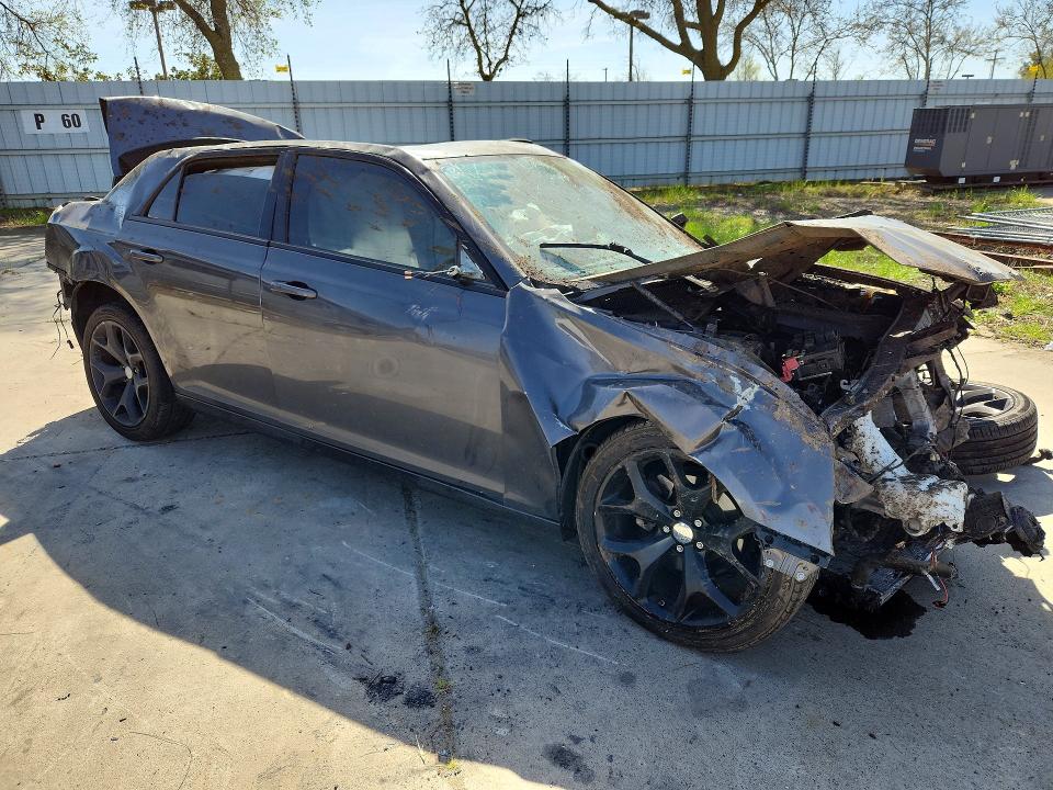 Продажа на аукционе авто 2019 Chrysler 300, vin: 2C3CCABG2KH590239, номер лота: 41948256