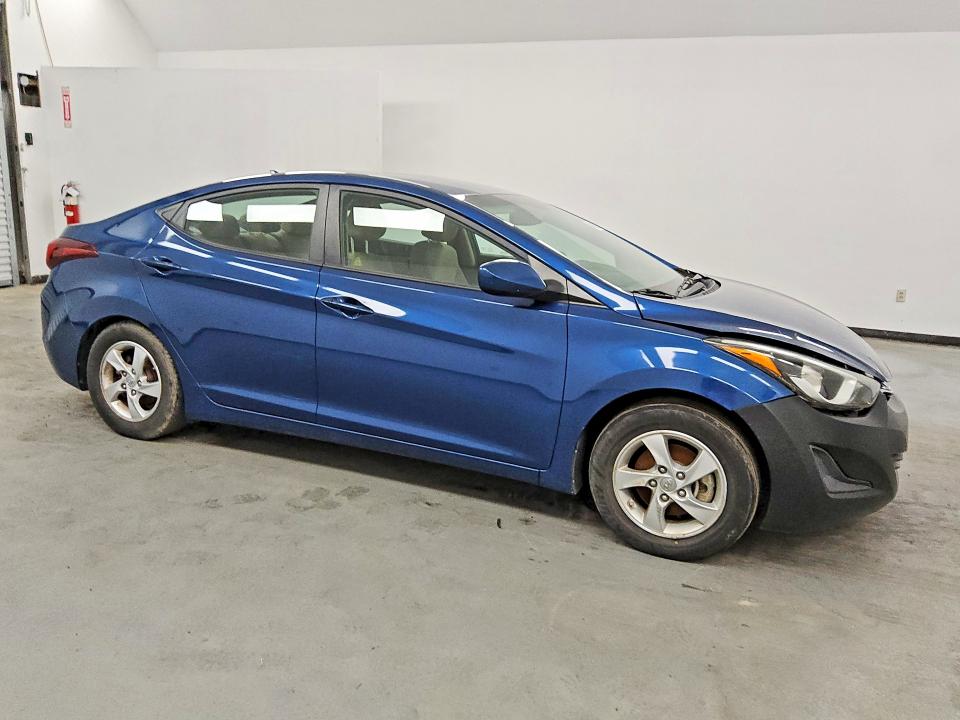 Продаж на аукціоні авто 2015 Hyundai Elantra, vin: KMHDH4AE8FU456112, номер лоту: 77011205