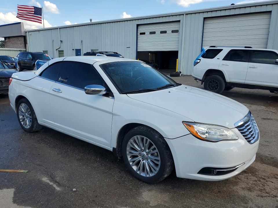 Auction sale of the 2012 Chrysler 200, vin: 1C3BCBFGXCN178641, lot number: 41802386