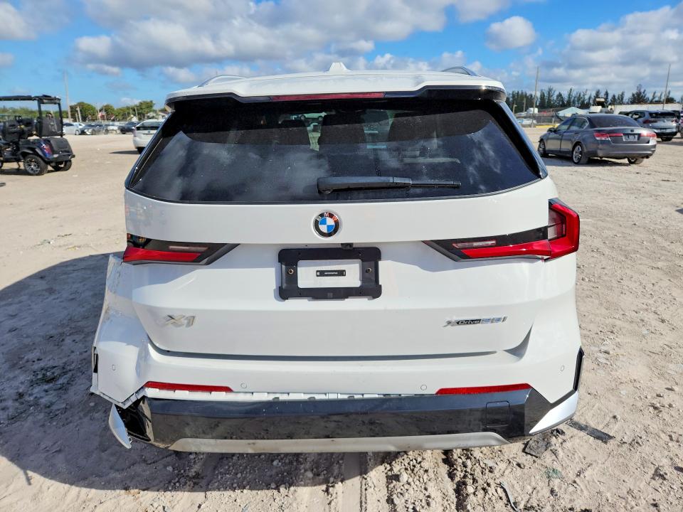 41776996 :رقم المزاد ، WBX73EF07S5077418 vin ، 2025 Bmw X1 مزاد بيع