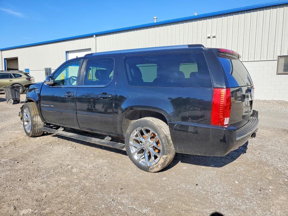 42060396 :رقم المزاد ، 1GYS4JEF6DR104178 vin ، 2013 Cadillac Escalade مزاد بيع