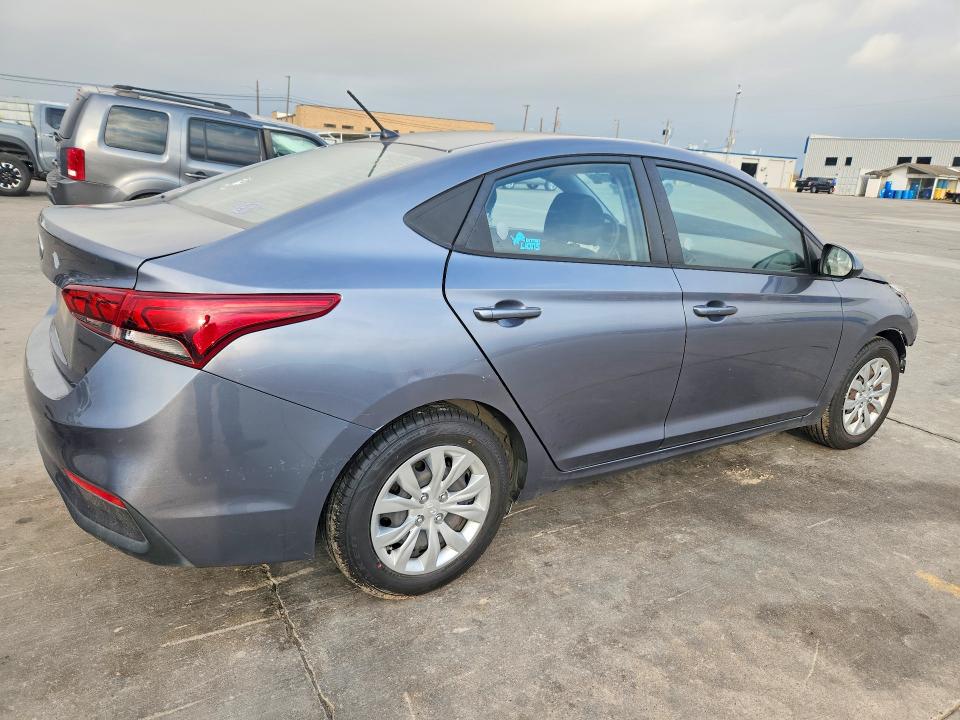 Продажа на аукционе авто 2018 Hyundai Accent, vin: 3KPC24A36JE015053, номер лота: 41662146