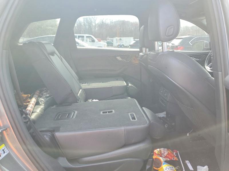 48254276 :رقم المزاد ، WA1LAAF77HD058772 vin ، 2017 Audi Q7 مزاد بيع