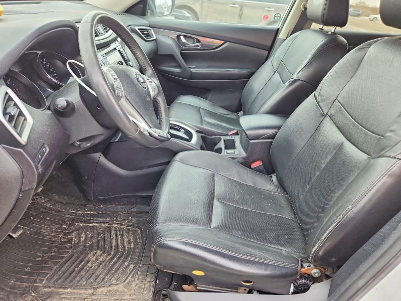 41589886 :رقم المزاد ، 5N1AT2MV1FC761877 vin ، 2015 Nissan Rogue مزاد بيع