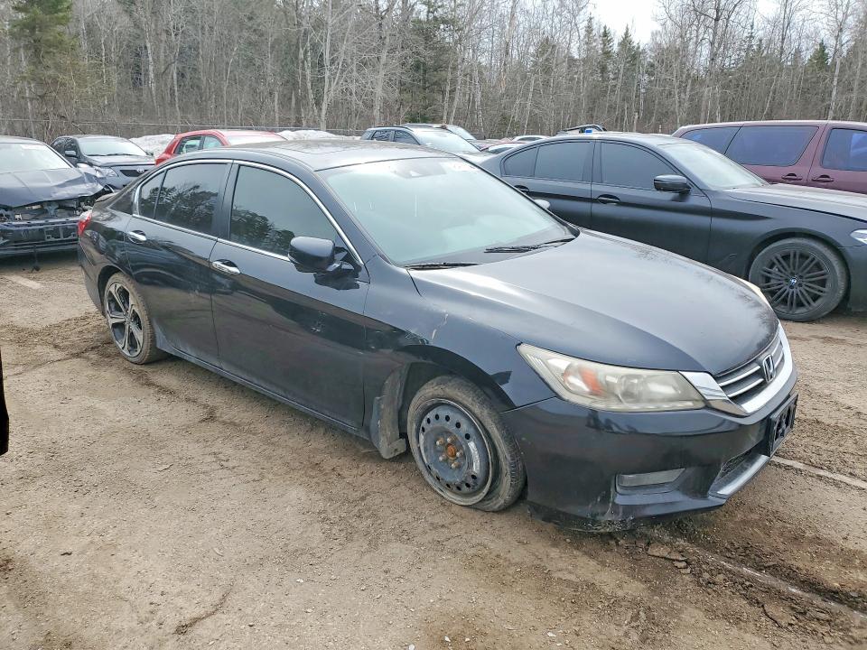 46418856 :رقم المزاد ، 1HGCR2F97FA808399 vin ، 2015 Honda Accord مزاد بيع