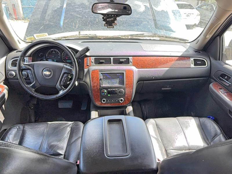 Продаж на аукціоні авто 2007 Chevrolet Suburban, vin: 1GNFK16377J321296, номер лоту: 42077846