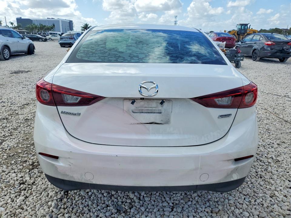 Продаж на аукціоні авто 2018 Mazda 3, vin: 3MZBN1U74JM239683, номер лоту: 79212755