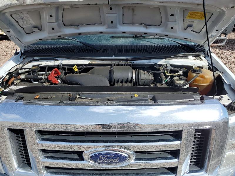 46932466 :رقم المزاد ، 1FDEE3FS1HDC74079 vin ، 2017 Ford Econoline مزاد بيع