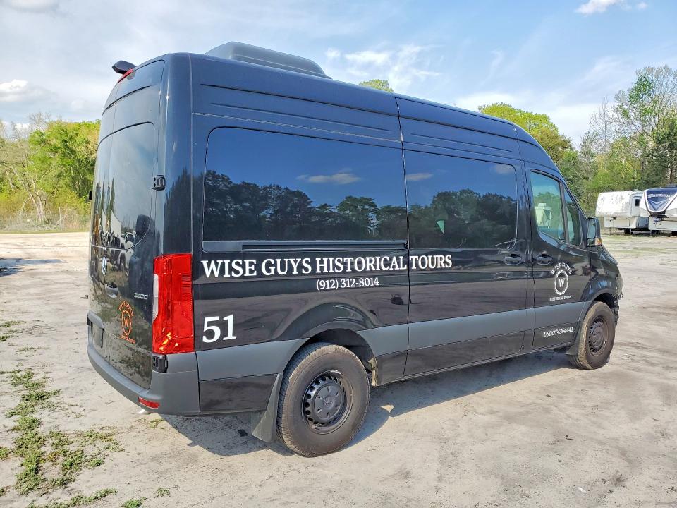 46906206 :رقم المزاد ، W1Z4NFHY0RP737890 vin ، 2024 Mercedes-benz Sprinter مزاد بيع