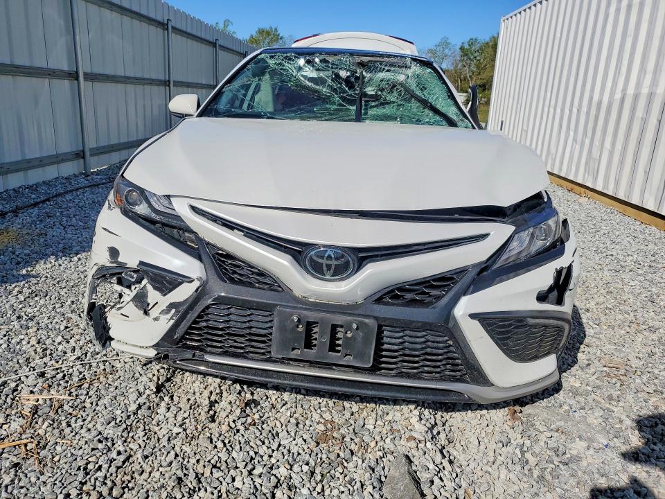 2024 Toyota Camry მანქანა იყიდება აუქციონზე, vin: 4T1K61AK8RU847766, აუქციონის ნომერი: 45639176