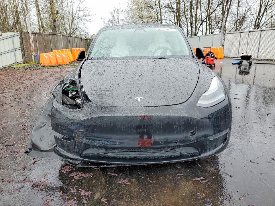 Продаж на аукціоні авто 2021 Tesla Model Y, vin: 5YJYGDEF4MF215858, номер лоту: 47553416