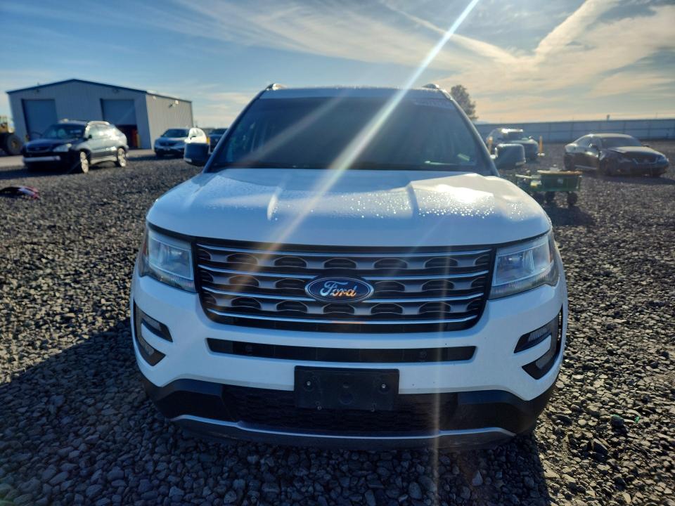Продажа на аукционе авто 2017 Ford Explorer, vin: 1FM5K7D87HGD53987, номер лота: 46879176