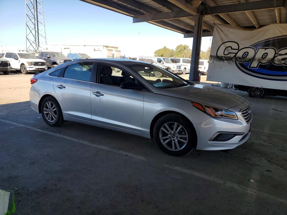 47048176 :رقم المزاد ، 5NPE24AF9GH338505 vin ، 2016 Hyundai Sonata مزاد بيع