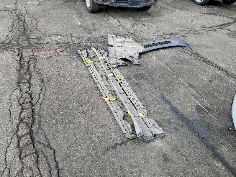 2024 Tesla Model Y მანქანა იყიდება აუქციონზე, vin: 7SAYGAEE6RF191837, აუქციონის ნომერი: 46175076