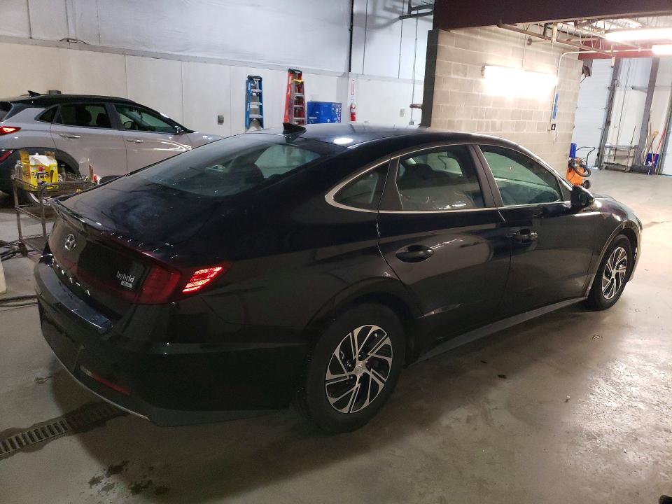 Продажа на аукционе авто 2023 Hyundai Sonata Hybrid, vin: KMHL24JJ4PA055234, номер лота: 78743275