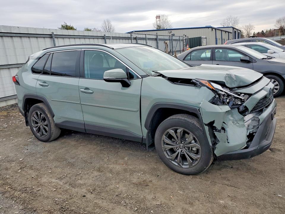 2022 Toyota Rav4 Hybrid მანქანა იყიდება აუქციონზე, vin: 4T3B6RFV2NU095100, აუქციონის ნომერი: 47517716