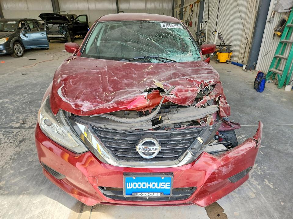 2018 Nissan Altima მანქანა იყიდება აუქციონზე, vin: 1N4AL3AP4JC131432, აუქციონის ნომერი: 47605166