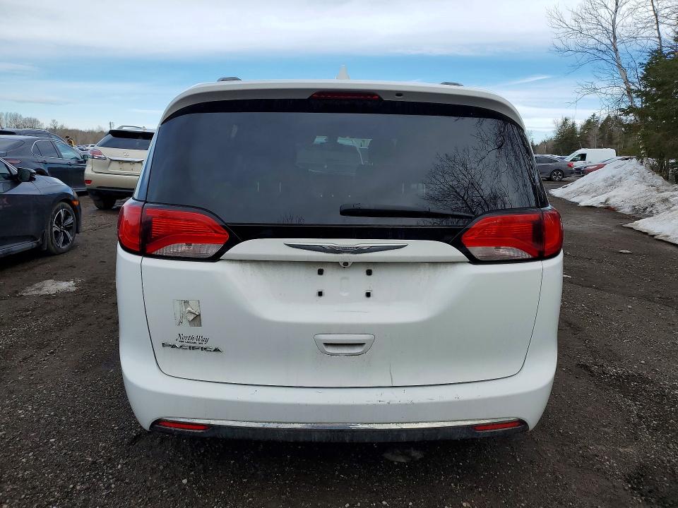 Продажа на аукционе авто 2017 Chrysler Pacifica Touring L F, vin: 2C4RC1BG1HR550663, номер лота: 41788356