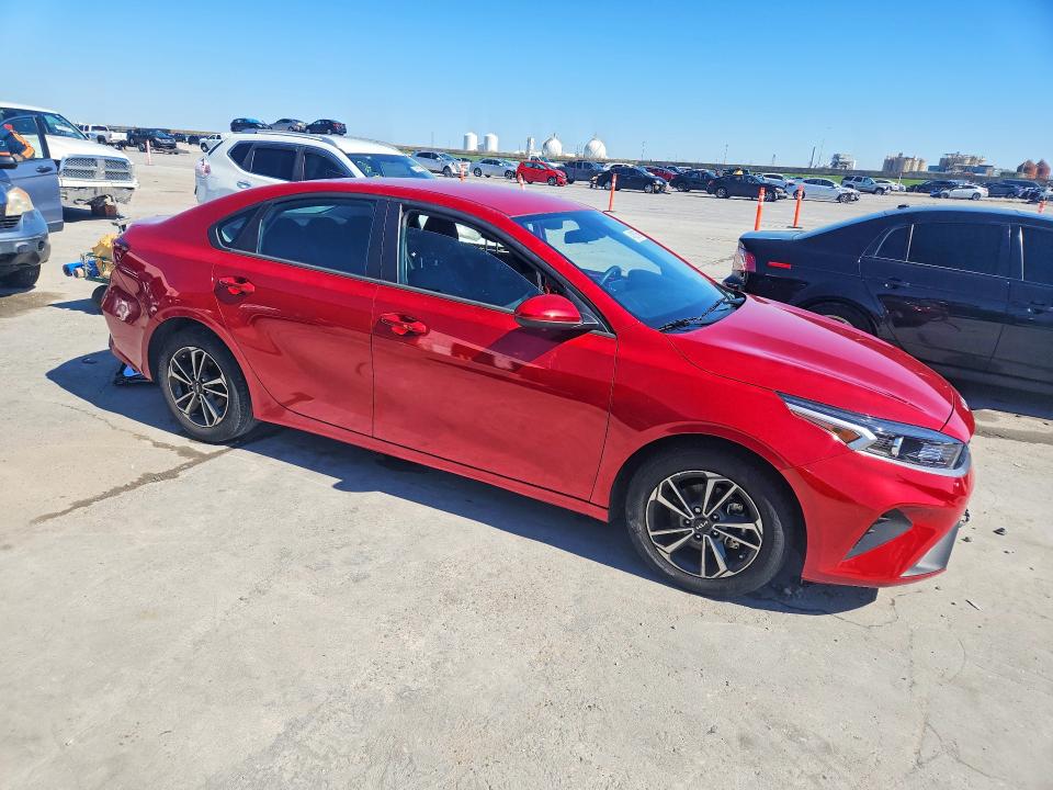 2024 Kia Forte მანქანა იყიდება აუქციონზე, vin: 3KPF24ADXRE809443, აუქციონის ნომერი: 41829766