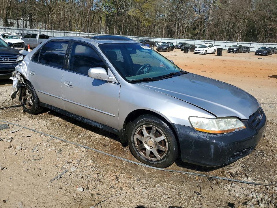 47168386 :رقم المزاد ، JHMCG56722C028215 vin ، 2002 Honda Accord مزاد بيع