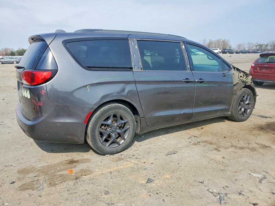 2018 Chrysler Pacifica მანქანა იყიდება აუქციონზე, vin: 2C4RC1BG3JR197445, აუქციონის ნომერი: 47305276