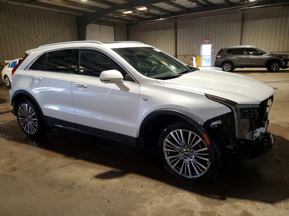 79566715 :رقم المزاد ، 1GYFZDR49SF161311 vin ، 2025 Cadillac Xt4 مزاد بيع