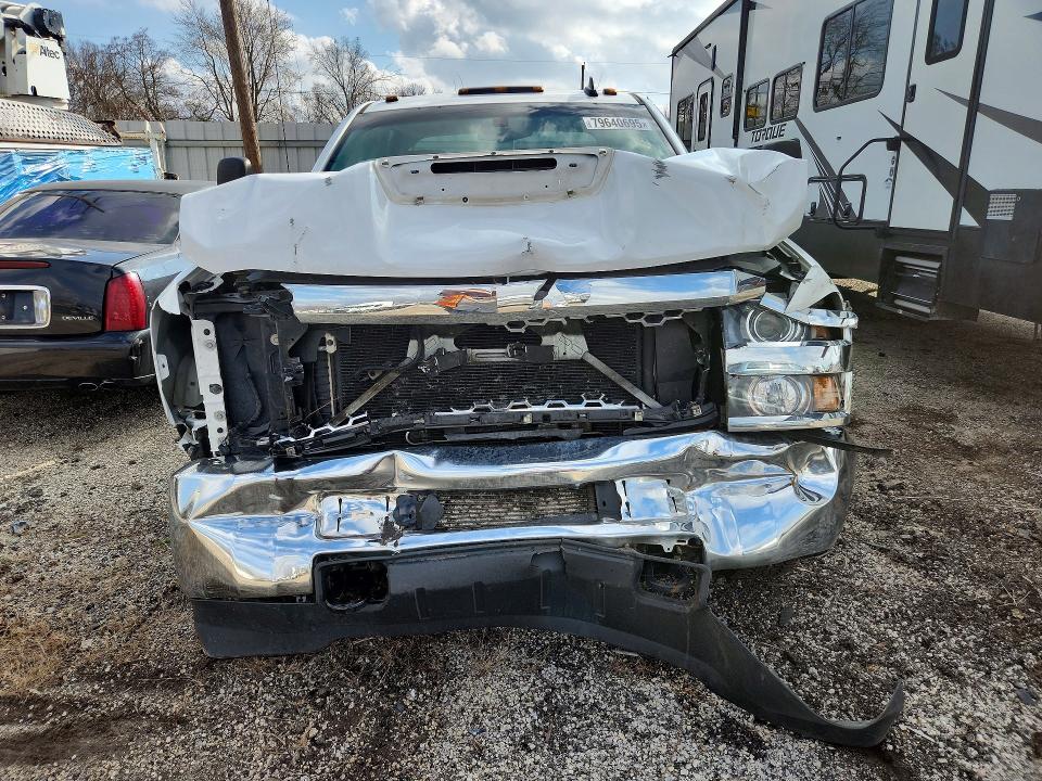 2019 Chev Silverado მანქანა იყიდება აუქციონზე, vin: 1GB4KVCY7KF114284, აუქციონის ნომერი: 79640695