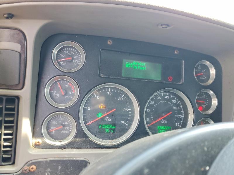 47416246 :رقم المزاد ، 1XKFDP9X6BJ280872 vin ، 2011 Kenworth Kenworth مزاد بيع