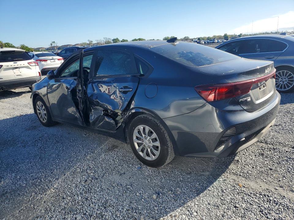 45882946 :رقم المزاد ، 3KPF24AD4PE677969 vin ، 2023 Kia Forte مزاد بيع