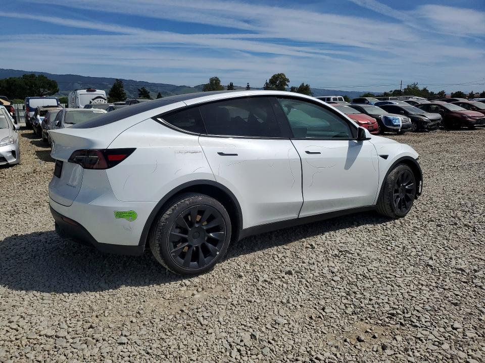 Продаж на аукціоні авто 2023 Tesla Model Y, vin: 7SAYGDEE6PF635149, номер лоту: 47290256