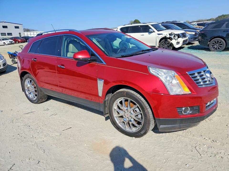 46755056 :رقم المزاد ، 3GYFNDE38ES633295 vin ، 2014 Cadillac Srx مزاد بيع