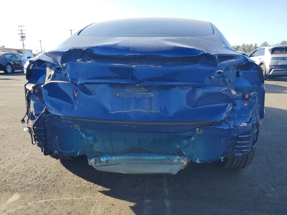 45664086 :رقم المزاد ، 5YJ3E1EA8MF872441 vin ، 2021 Tesla Model 3 مزاد بيع